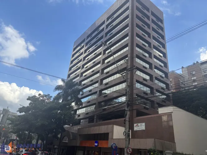 Vende 7 salas com área privativa de 308,67m² no coração da nova Carlos Gomes