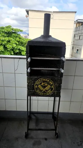 Churrasqueira Compacta com Rodinhas - Pronta pro Churrasco!
