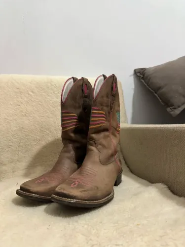 Bota texana linda TAM 34