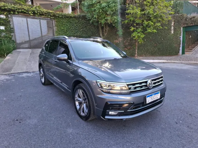 Volkswagen Tiguan Allspac R-line 350 TSI 2.0 4X4 2019