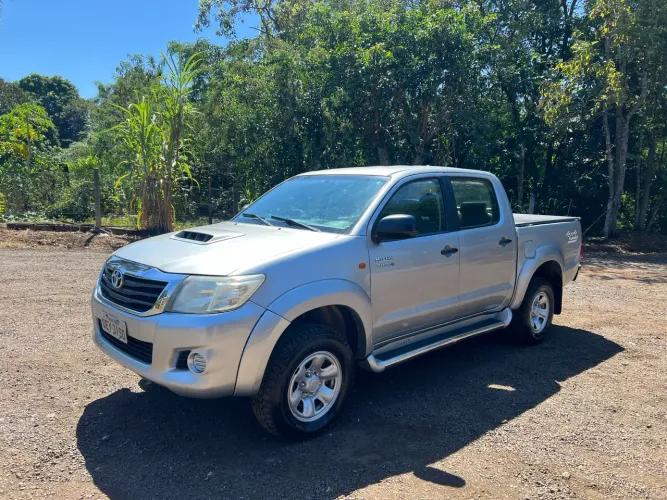 Toyota Hilux CD D4-d 4X4 3.0 TDI Dies. Mec. 2015