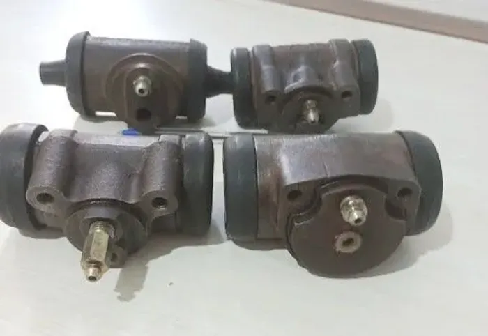 Cilindros / Burrinhos Freio Novos Caminhões antigos 80/70/60