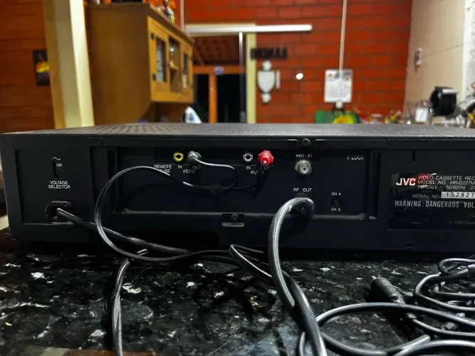 Vídeo cassete JVC RECORDER - raridade