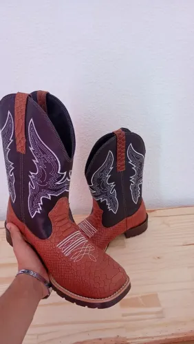 Bota country anaconda 