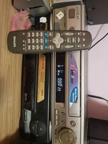 Vídeo cassete Philips