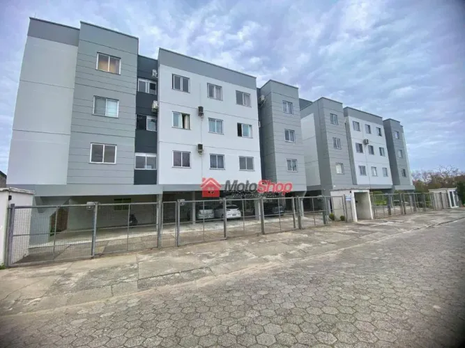 Apartamento com 1 dormitório à venda, 40 m² por R$ 215.000,00 - Centro - Araranguá/SC