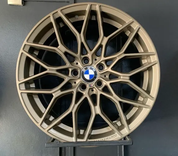 Roda GT7 BMW M4/M3 2024 Bronze 