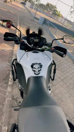 A Versys 1.000 mais nova que vc vai achar.