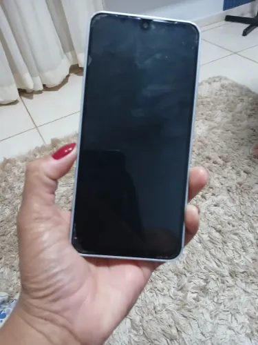 Vende se celular A16