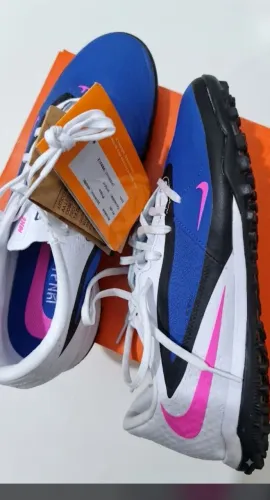 Chuteira Society nike phantom 6 academy
