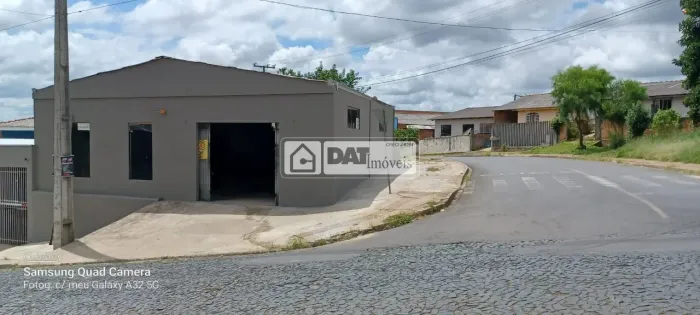 Barracão no Chapada