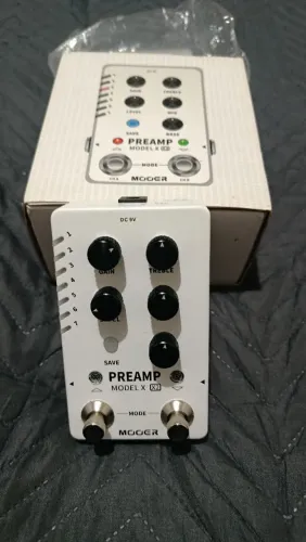 Pedal Preamp Mooer x2