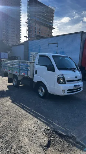 Kia Motors Bongo K-2500 2.5 4X2 TB Diesel 2015