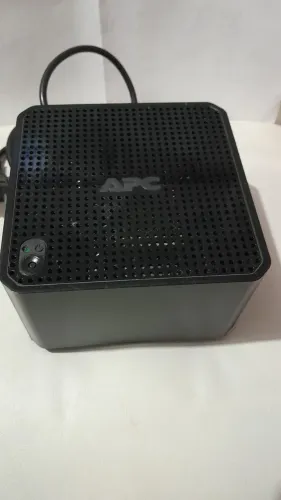 ESTABILIZADOR APC 300VA/300W