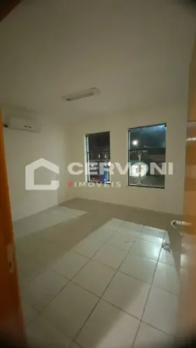 Locação Sala Comercial - Imóvel com 40 metros quadrados com 2 quartos 1 vaga garagem