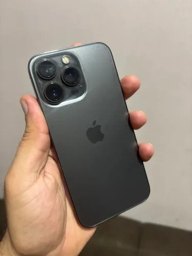 iPhone 13 Pro 128 Gb, bateria 74% Face ID Boas câmaras nunca aberto