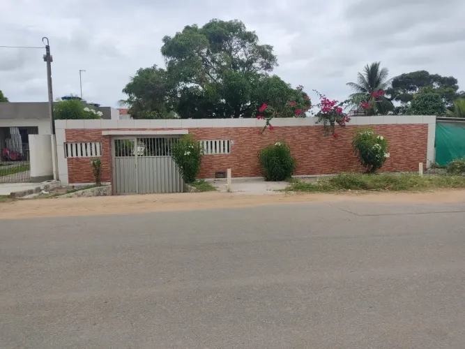Casa com Piscina Itamaracá Forte