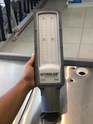 Luminária pública fotocélula