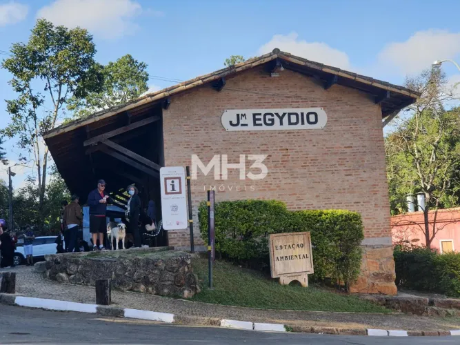 Terreno à venda, cerca de 1.650m², aclive, no Cond. Morada das Nascentes, Joaquim Egídio