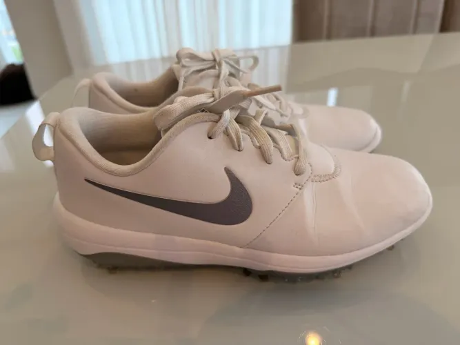 Tênis Nike Roshe G Golf White Original (Usado) - Tam. 37 BR ( US 8) / Vila Velha -ES