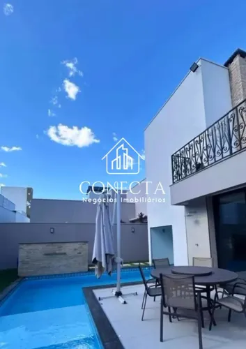Casa mobiliada com 3 suítes e piscina à venda no Jardim Botânico, Uberlândia