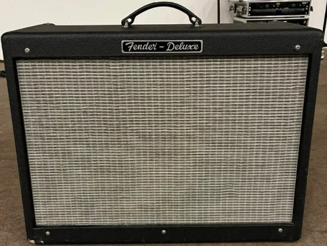 Amplificador Valvulado Guitarra Fender - Hot Rod 40W - Novíssimo - Com Footswitch