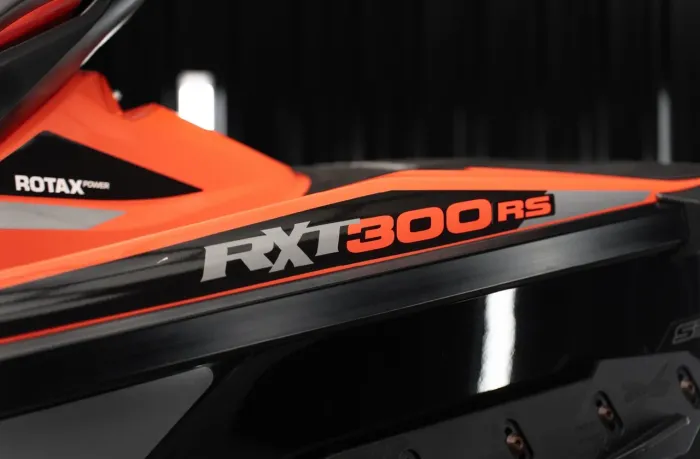 Jet Ski Sea Doo RXT 300 hp com 3 horas