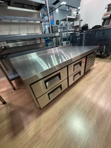 BALCÃO REFRIGERADO COM 4 GAVETAS 1,5M novo