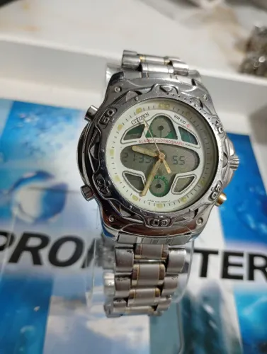 Relógio Citizen Promaster C400