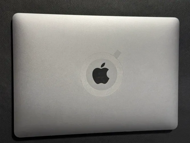 MacBook Air M1