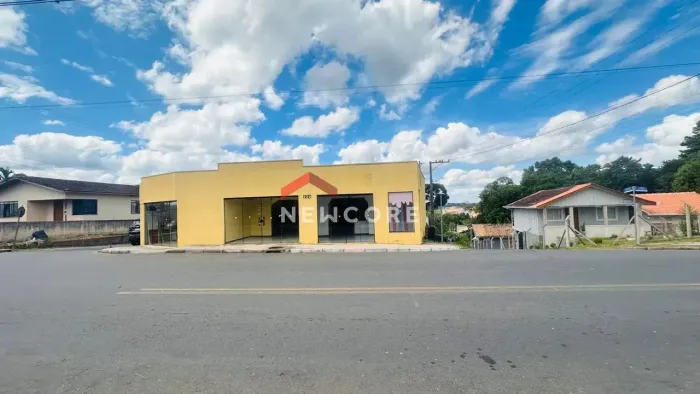 Loja em Estrada Dom Rodrigo - Loteamento Itaboa - Campo Largo/PR