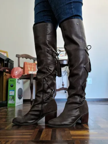 Bota de couro over the knee marrom