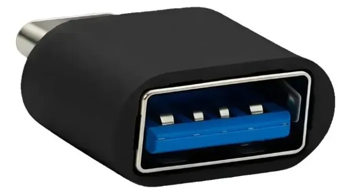 Adaptador USB fêmea para USB -C (OTG) compacto.