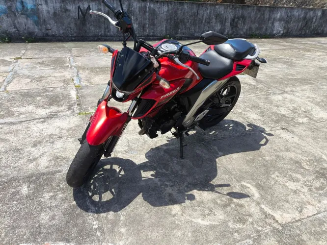 Fazer 250