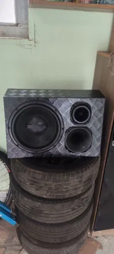 Caixa trio subwoofer 700w rms