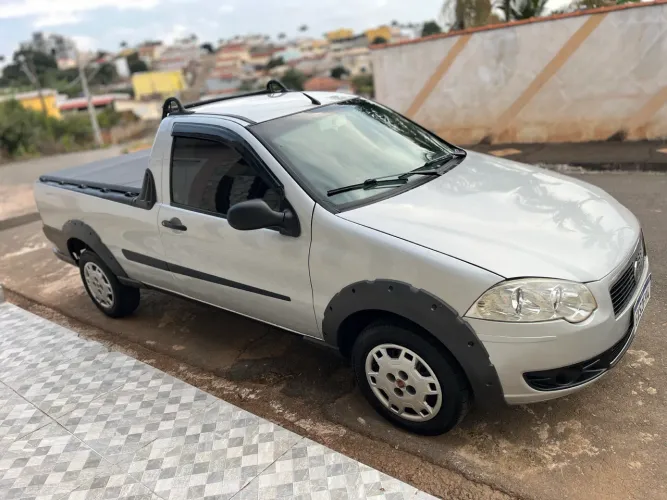 Fiat Strada Trekking 1.4 MPI Fire Flex 8V CS 2012