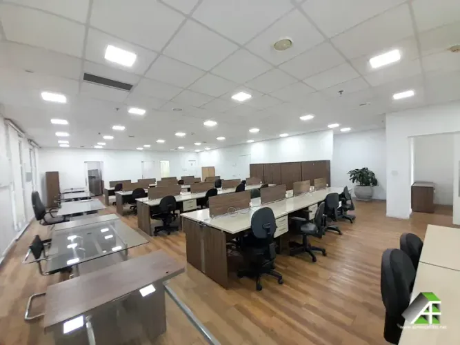 Escritório MOBILIADO de 225m2 disponível para ALUGAR na Zona Sul