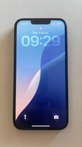 iPhone 13
