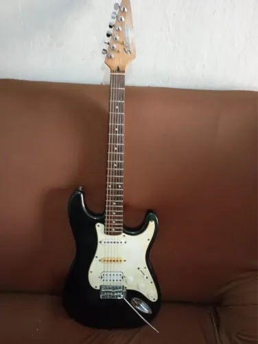 Guitarra fender
