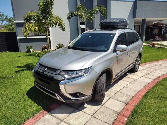 Mitsubishi Outlander HPE 2.0 16V 5P Aut. 2020