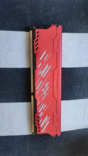 Memória RAM 8GB DDR3 1600MHz Juhor Gamer Vermelha