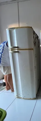 Geladeira não gela falta gaz