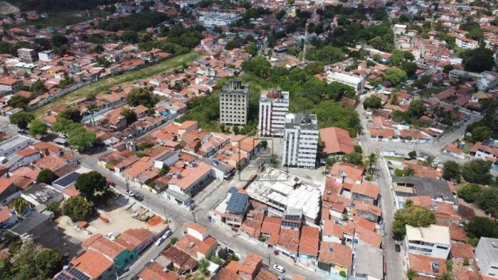Apartamento vista mar à venda e para alugar em Ponta Negra com 2 quartos e vaga coberta -