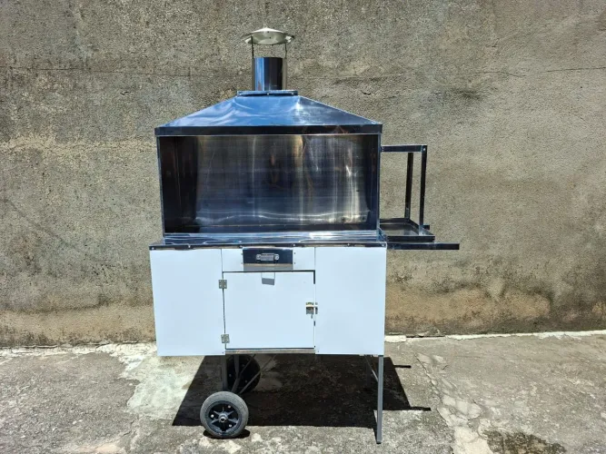 Carrinho de churrasco novo