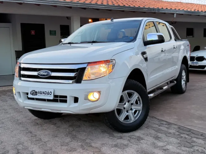 Ford Ranger XLT 3.2 20V 4X4 CD Diesel Aut. 2014