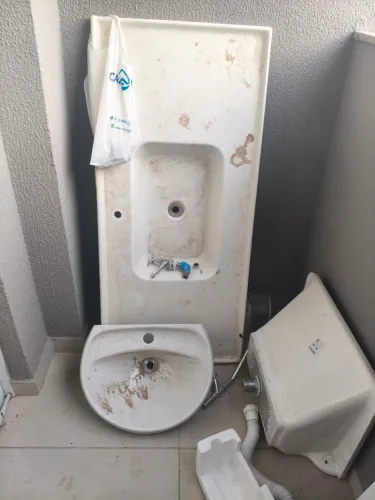 Pia de cozinha, tanque e lavabo. Nunca usado