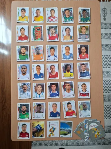 figurinhas do álbum da copa do mundo de 2014 - brasil - 126 unidades