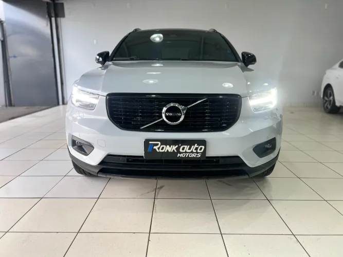 Volvo XC40 XC 40 T-5 Híbrido R-design 1.5 262cv FWD 2021