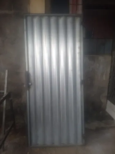 Portão novo aceita cartão. 650. 87x200
