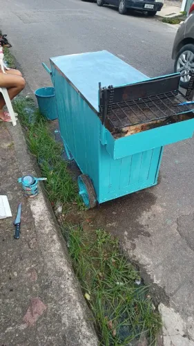 Vendendo carrinho de churrasco 